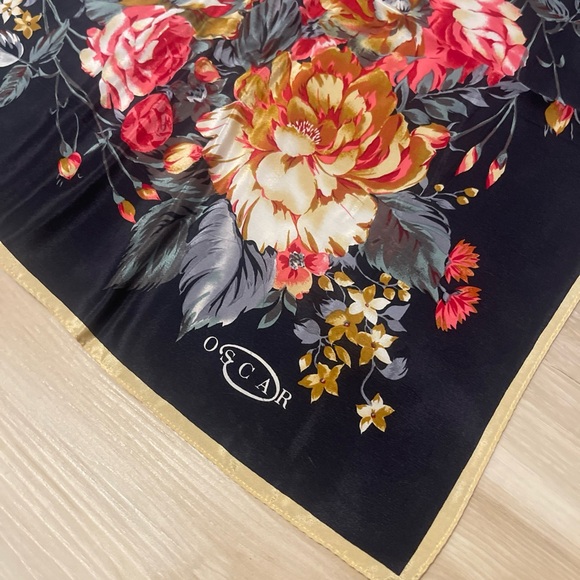 Oscar de la Renta Accessories - Oscar De La Renta  Floral Scarf in Black and Red 35” square 100% silk